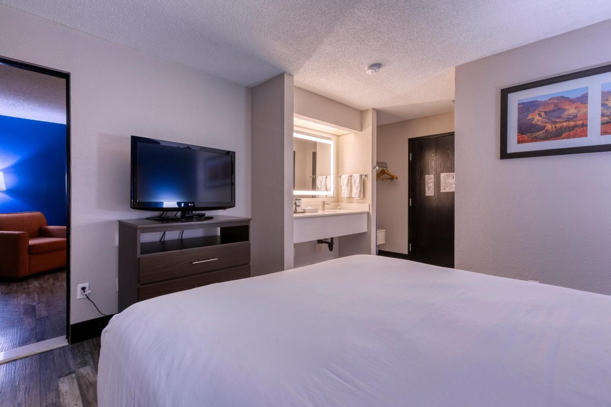 Baymont By Wyndham Casa Grande Hotel Екстериор снимка