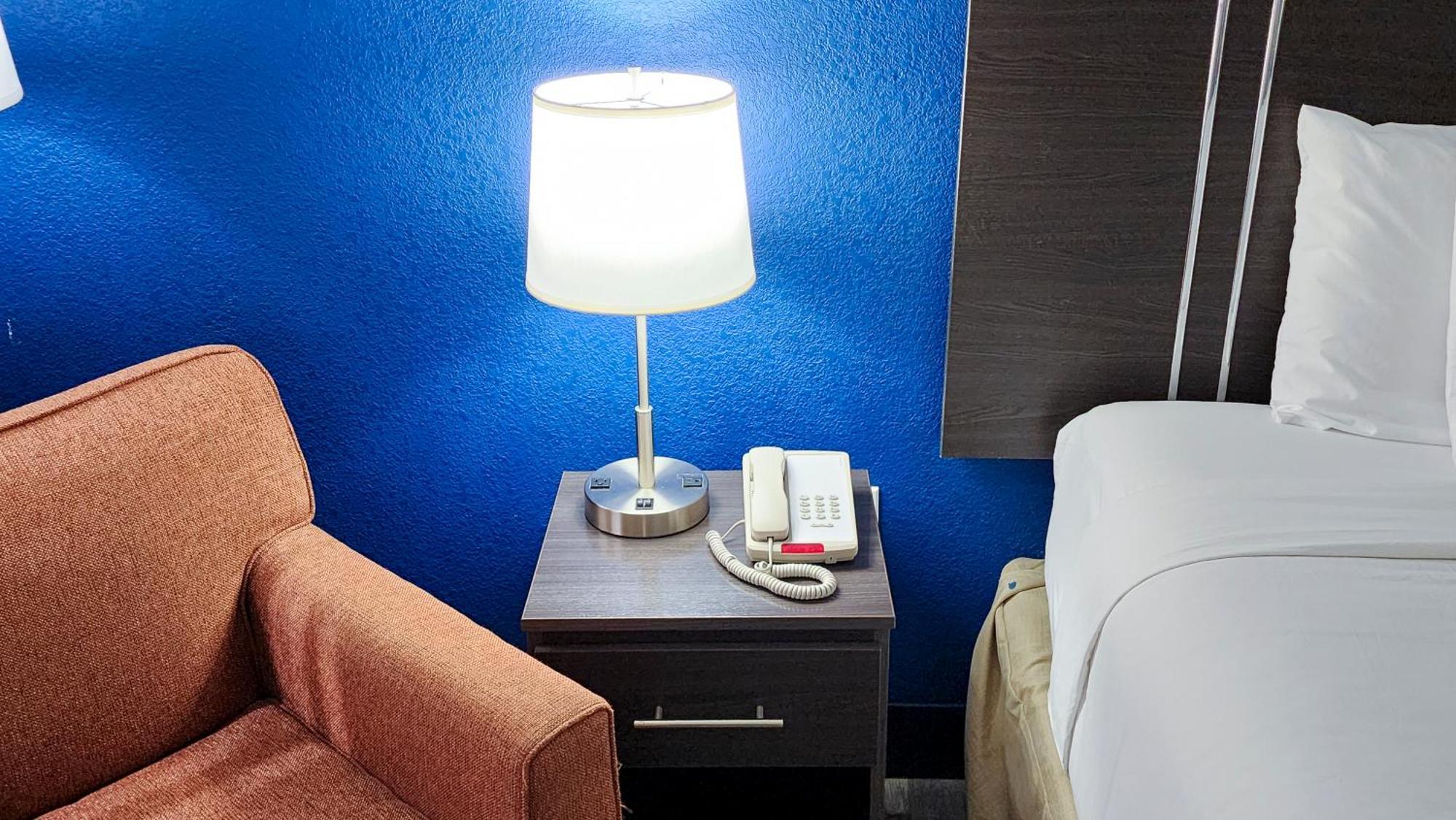 Baymont By Wyndham Casa Grande Hotel Екстериор снимка