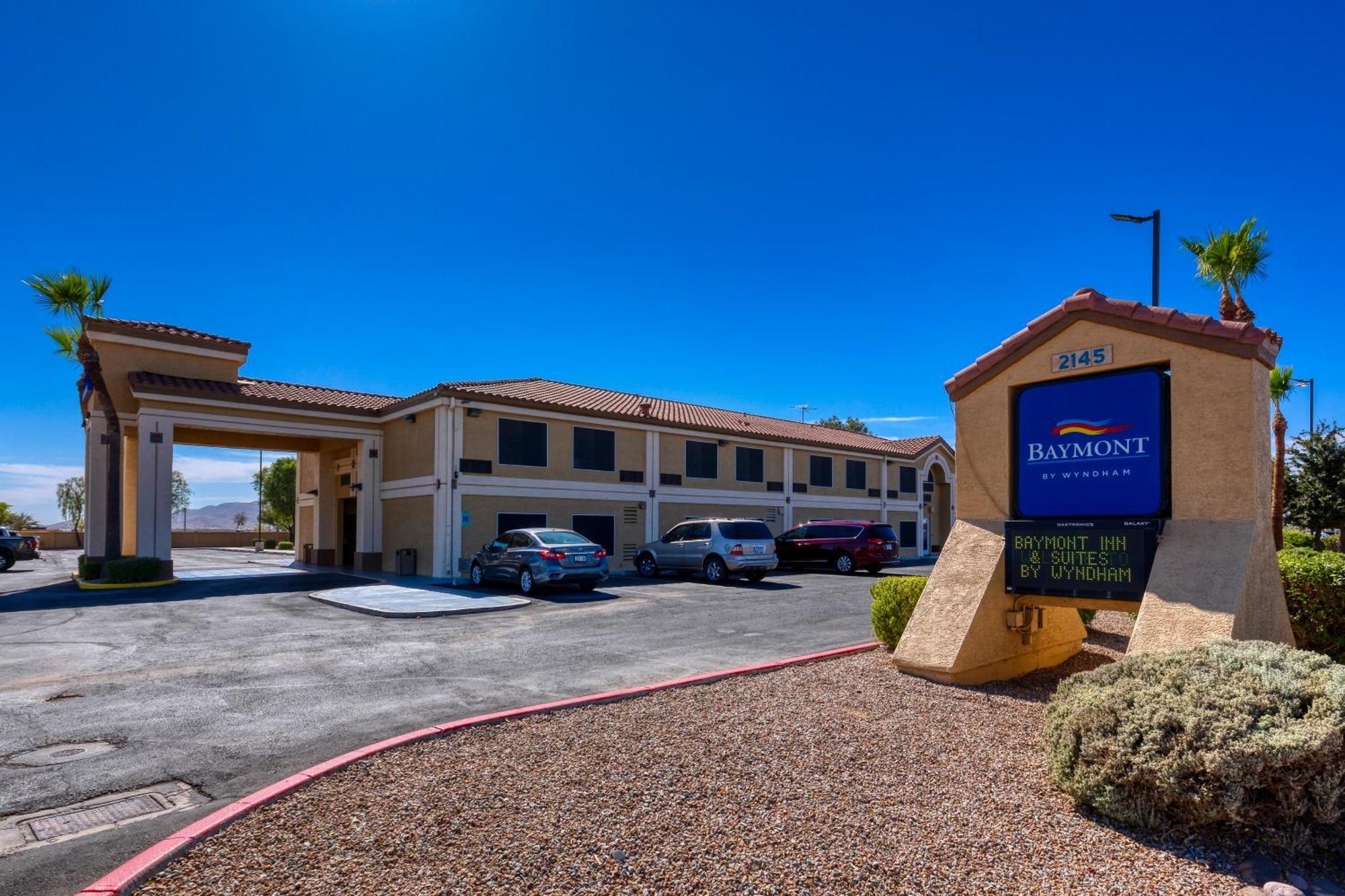 Baymont By Wyndham Casa Grande Hotel Екстериор снимка