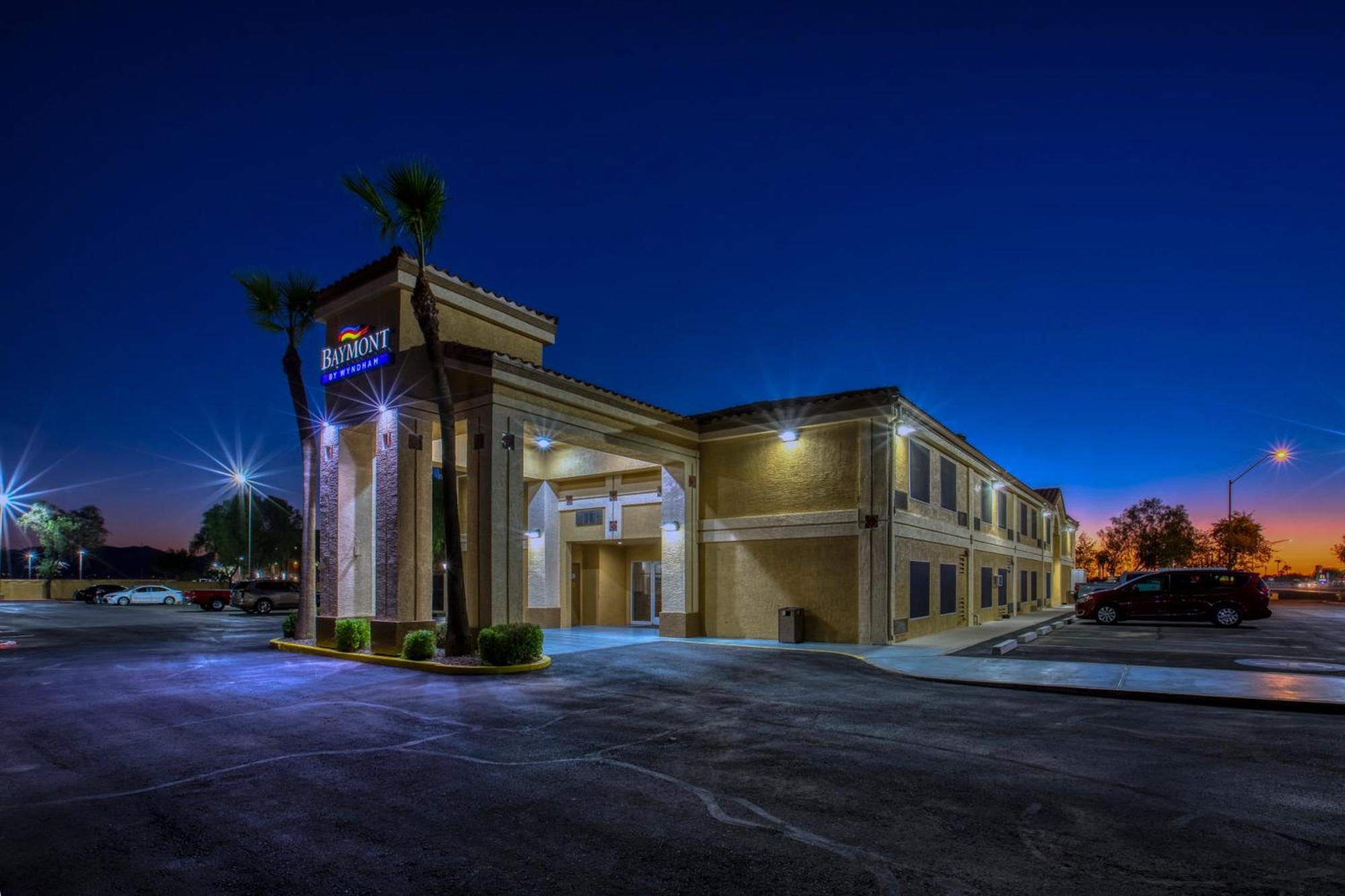 Baymont By Wyndham Casa Grande Hotel Екстериор снимка