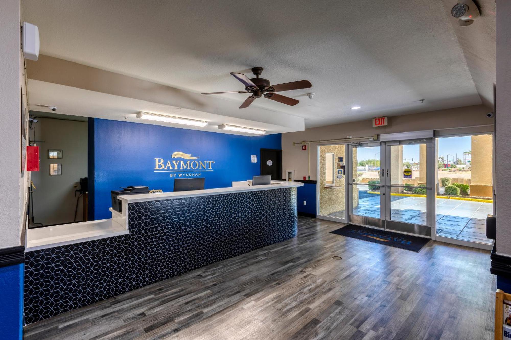 Baymont By Wyndham Casa Grande Hotel Екстериор снимка